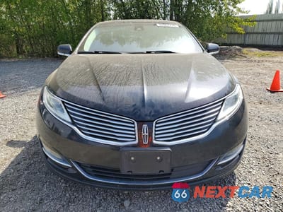 Piąte zdjęcie samochodu w środku: 2015 LINCOLN MKZ VIN:3LN6L2J9XFR621793 - miniatura