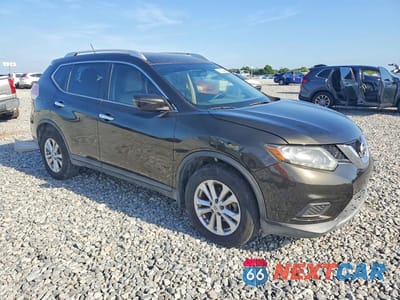 Czwarte zdjęcie samochodu z boku: 2016 NISSAN ROGUE SV VIN:KNMAT2MT6GP634734 - miniatura