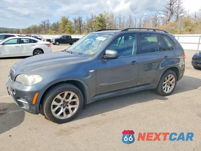 2011 BMW X5 5UXZV4C54BL403745 - główne zdjęcie licytacji z USA - miniatura