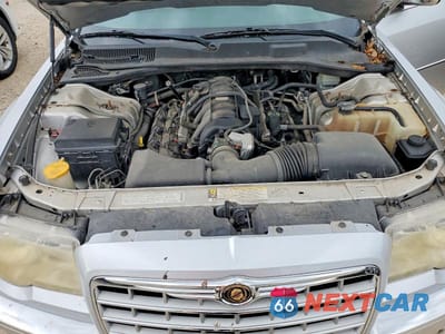 Zdjęcie 11 z 12 samochodu: 2009 CHRYSLER 300C VIN:2C3KA63T49H572507 - miniatura