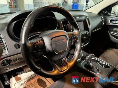 Zdjęcie 9 z 10 samochodu: 2018 DODGE DURANGO SXT VIN:1C4RDJAG7JC101095 - miniatura