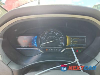Zdjęcie 9 z 12 samochodu: 2014 LINCOLN MKZ HYBRID VIN:3LN6L2LU5ER829368 - miniatura