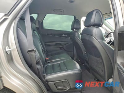 Zdjęcie 11 z 13 samochodu: 2016 KIA SORENTO EX VIN:5XYPH4A55GG092719 - miniatura