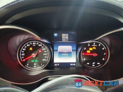 Zdjęcie 9 z 12 samochodu: 2016 MERCEDES-BENZ C 300 VIN:55SWF4JB1GU177134 - miniatura