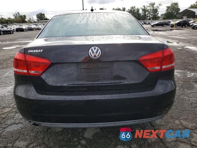 Zdjęcie 6 z 13 samochodu: 2013 VOLKSWAGEN PASSAT S VIN:1VWAP7A35DC071715 - miniatura