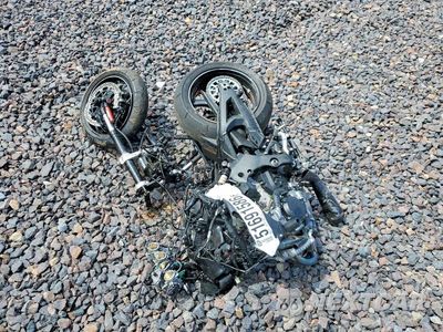 Piąte zdjęcie samochodu w środku: 2025 KAWASAKI ZX1002 L VIN:JKBZXVL14SA020081 - miniatura