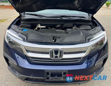 Zdjęcie 7 z 10 samochodu: 2019 HONDA PILOT LX VIN:5FNYF6H15KB089988 - miniatura