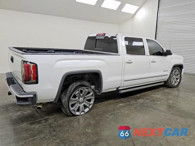 Trzecie zdjęcie samochodu z tyłu: 2017 GMC SIERRA K1500 DENALI VIN:3GTU2PEJ5HG331220 - miniatura