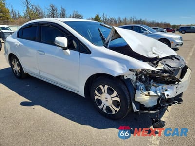 Czwarte zdjęcie samochodu z boku: 2013 HONDA CIVIC HYBRID VIN:19XFB4F24DE201515 - miniatura