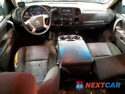 Zdjęcie 8 z 13 samochodu: 2010 CHEVROLET SILVERADO K1500 LT VIN:3GCRKSE30AG166256 - miniatura