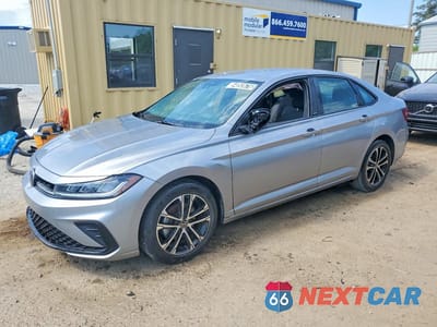 2025 VOLKSWAGEN JETTA SPORT 3VWBX7BU1SM050786 - główne zdjęcie licytacji z USA - miniatura