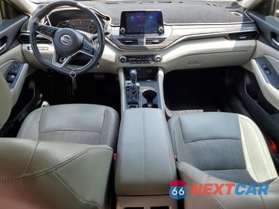 Zdjęcie 8 z 12 samochodu: 2019 NISSAN ALTIMA SL VIN:1N4BL4EV5KC175850 - miniatura