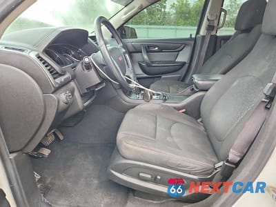 Zdjęcie 7 z 14 samochodu: 2015 GMC ACADIA SLE VIN:1GKKRPKD1FJ318451 - miniatura