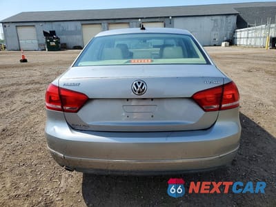 Zdjęcie 6 z 12 samochodu: 2013 VOLKSWAGEN PASSAT SEL VIN:1VWCN7A31DC125350 - miniatura