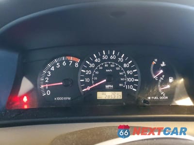 Zdjęcie 9 z 12 samochodu: 2005 TOYOTA COROLLA CE VIN:1NXBR32E55Z562139 - miniatura