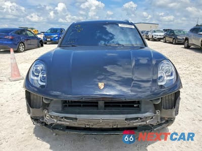 Piąte zdjęcie samochodu w środku: 2017 PORSCHE MACAN S VIN:WP1AB2A53HLB12885 - miniatura