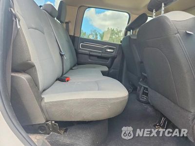 Zdjęcie 10 z 12 samochodu: 2019 RAM 2500 BIG HORN VIN:3C6UR5DLXKG624452 - miniatura