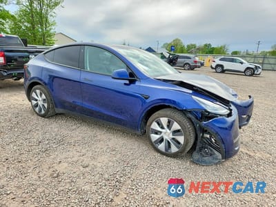 Czwarte zdjęcie samochodu z boku: 2022 TESLA MODEL Y VIN:7SAYGDEE7NA010186 - miniatura