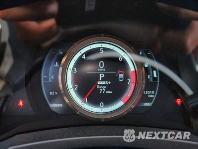 Zdjęcie 9 z 13 samochodu: 2017 LEXUS RC 350 VIN:JTHHE5BC3H5015551 - miniatura