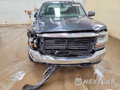 Piąte zdjęcie samochodu w środku: 2019 CHEVROLET SILVERADO LD K1500 LT VIN:2GCVKPEC8K1184834 - miniatura