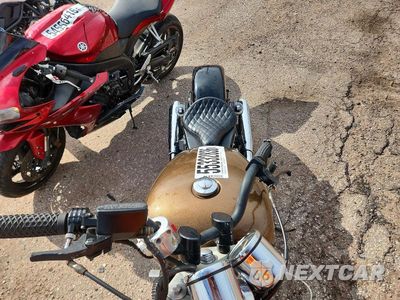 Piąte zdjęcie samochodu w środku: 1995 HONDA VF750 C VIN:JH2RC4304SM100851 - miniatura
