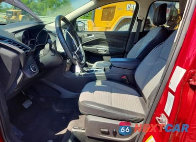 Zdjęcie 7 z 13 samochodu: 2018 FORD ESCAPE SE VIN:1FMCU0GD7JUD37460 - miniatura