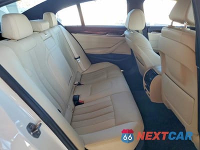 Zdjęcie 10 z 13 samochodu: 2021 BMW 530 I VIN:WBA53BH05MWX34078 - miniatura