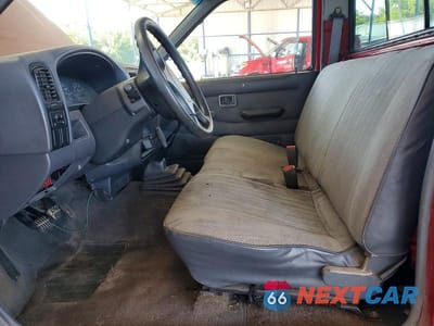 Zdjęcie 7 z 12 samochodu: 1995 NISSAN TRUCK BASE VIN:1N6SD11S6SC474147 - miniatura
