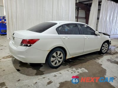 Trzecie zdjęcie samochodu z tyłu: 2008 HONDA ACCORD EXL VIN:1HGCP26878A099814 - miniatura
