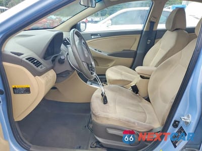 Zdjęcie 7 z 12 samochodu: 2014 HYUNDAI ACCENT GLS VIN:KMHCU4AE1EU754037 - miniatura