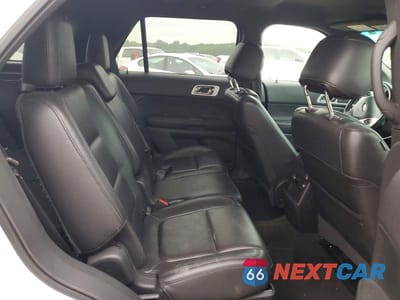 Zdjęcie 10 z 12 samochodu: 2015 FORD EXPLORER VIN:1FM5K7D83FGC65113 - miniatura