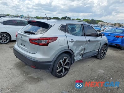 Trzecie zdjęcie samochodu z tyłu: 2017 NISSAN ROGUE SPORT S VIN:JN1BJ1CPXHW013502 - miniatura