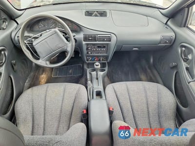 Zdjęcie 8 z 12 samochodu: 2001 CHEVROLET CAVALIER BASE VIN:1G1JC524117220757 - miniatura