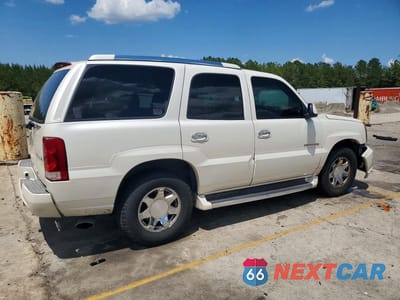 Trzecie zdjęcie samochodu z tyłu: 2002 CADILLAC ESCALADE LUXURY VIN:1GYEC63T32R314126 - miniatura