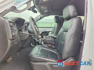 Zdjęcie 7 z 13 samochodu: 2021 CHEVROLET SILVERADO K1500 TRAIL BOSS CUSTOM VIN:1GCPYCEF8MZ262520 - miniatura