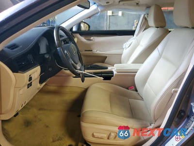 Zdjęcie 7 z 12 samochodu: 2013 LEXUS ES 350 VIN:JTHBK1GG2D2003549 - miniatura