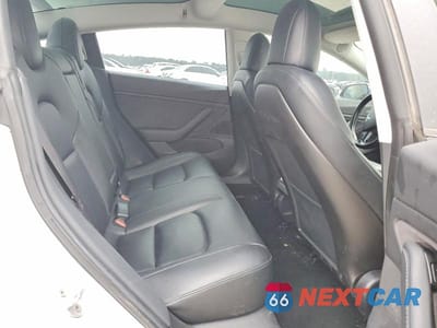 Zdjęcie 10 z 12 samochodu: 2019 TESLA MDL 3 VIN:5YJ3E1EB8KF194408 - miniatura