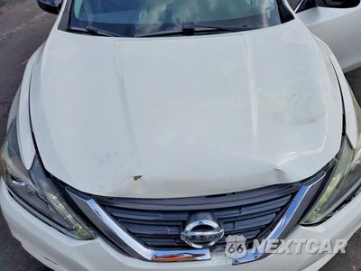 Zdjęcie 11 z 12 samochodu: 2017 NISSAN ALTIMA 2.5 SR VIN:1N4AL3AP1HC200040 - miniatura