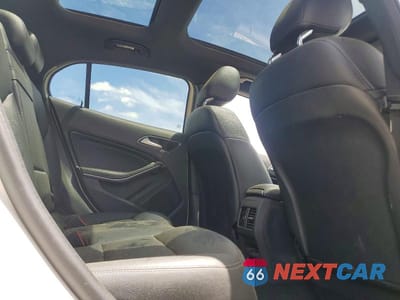 Zdjęcie 10 z 12 samochodu: 2018 MERCEDES-BENZ GLA 250 VIN:WDCTG4EB5JJ421275 - miniatura