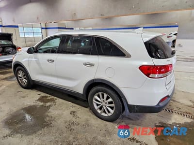 Drugie zdjęcie samochodu z przodu: 2017 KIA SORENTO LX VIN:5XYPG4A33HG273935 - miniatura