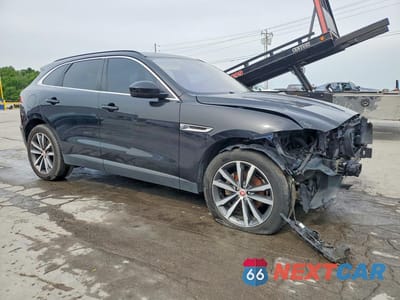 Czwarte zdjęcie samochodu z boku: 2018 JAGUAR F-PACE PRESTIGE VIN:SADCK2FX4JA279265 - miniatura