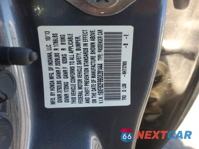 Zdjęcie 12 z 12 samochodu: 2013 HONDA CIVIC EXL VIN:19XFB2F99DE281444 - miniatura