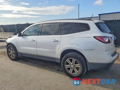 Drugie zdjęcie samochodu z przodu: 2016 CHEVROLET TRAVERSE LT VIN:1GNKRHKD8GJ276211 - miniatura
