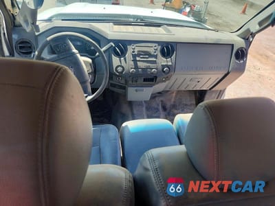 Zdjęcie 8 z 12 samochodu: 2014 FORD F250 SUPER DUTY VIN:1FT7X2B66EEA14910 - miniatura