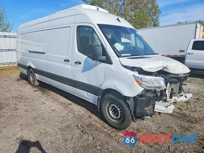 Czwarte zdjęcie samochodu z boku: 2024 MERCEDES-BENZ SPRINTER 2500 VIN:W1Y4KDHY1RP641526 - miniatura