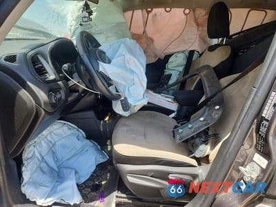Zdjęcie 7 z 13 samochodu: 2016 JEEP RENEGADE LATITUDE VIN:ZACCJABT0GPD95180 - miniatura