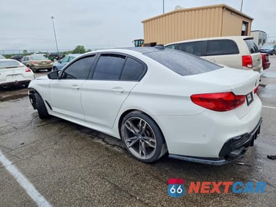 Drugie zdjęcie samochodu z przodu: 2019 BMW M550XI VIN:WBAJB9C59KB289216 - miniatura