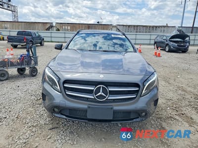 Piąte zdjęcie samochodu w środku: 2017 MERCEDES-BENZ GLA 250 4MATIC VIN:WDCTG4GB0HJ292711 - miniatura