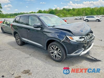 Czwarte zdjęcie samochodu z boku: 2016 MITSUBISHI OUTLANDER SE VIN:JA4AZ3A32GZ002112 - miniatura