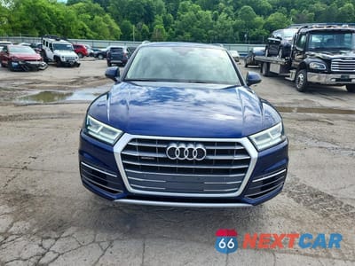 Piąte zdjęcie samochodu w środku: 2018 AUDI Q5 PREMIUM PLUS VIN:WA1BNAFY5J2002551 - miniatura